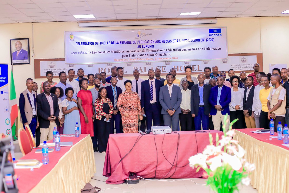 Avec l'appui financier de l'<a href="/unescobdi/">unescobdi</a> en présence du @mincotim, <a href="/RabemiBdi/">RABEMI Burundi</a> a célébré la semaine mondiale de l'éducation aux médias et à l'information #EMI éd. 2024 sous le thème « Les nouvelles frontières numériques de l’information: l'#EMI pour l’information d’intérêt public »