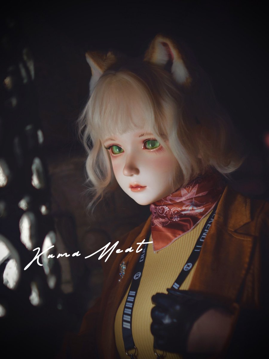 回首时…那人正在灯火阑珊
📷：<a href="/changsikig/">怅思猫猫</a> 
#kigurumi #dollweekend