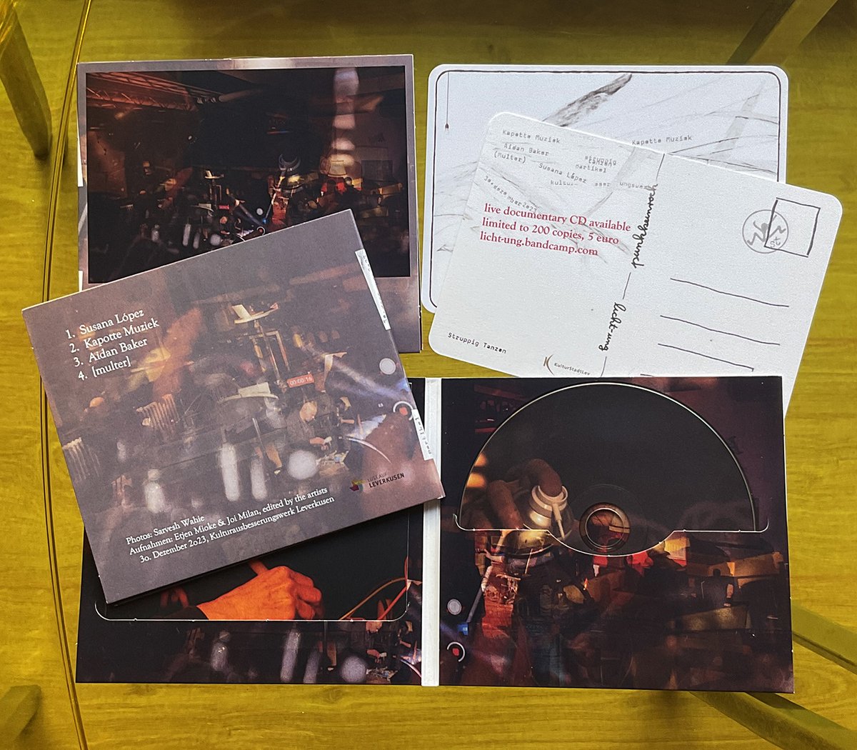 Live documentary CD available, limited to 200 copies.
🎹 Susana López
📣 Kapotte Muziek
🎸 Aidan Baiker @aidanbakermusic
🎤 [multer]

Live at Leverkusen, Germany, 30 December 2023.
Recordings: Etjen Mioke &amp; Joi Milan.
Many thanks to Struppig Tanzen.

I have some copies, DM.