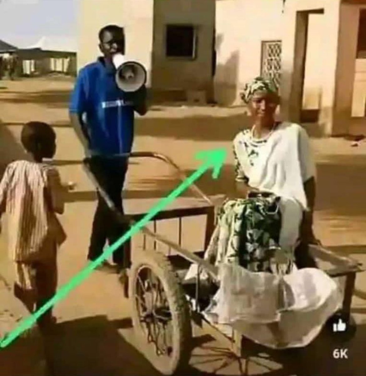 FUTUREBILLONAI's tweet photo. To zaiinab Allah ubangiji yabaki nagari https://t.co/EklD9UgBcY
