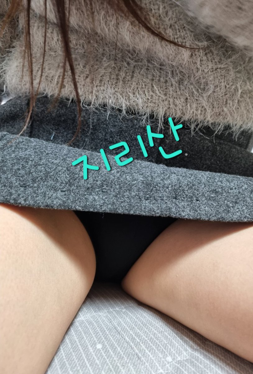 vip09ga's tweet photo. 눈오는날 마실나가는 와잎~
복장 
췌~크 ! https://t.co/xmVOd71f3H