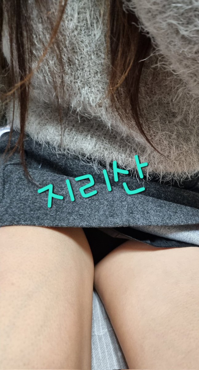 vip09ga's tweet photo. 눈오는날 마실나가는 와잎~
복장 
췌~크 ! https://t.co/xmVOd71f3H