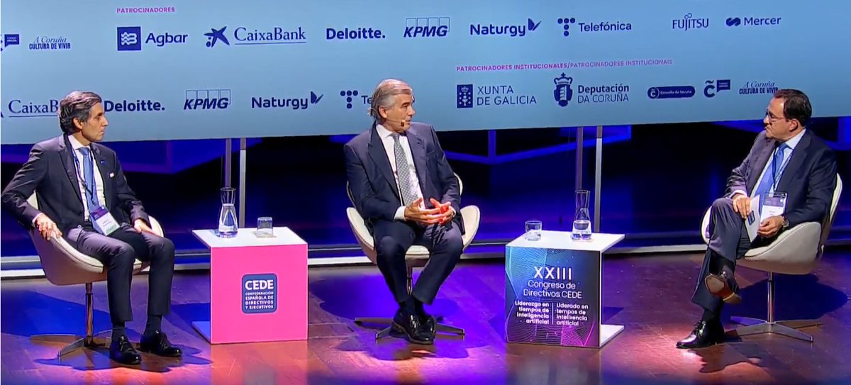 Frente a cambios profundos surgen oportunidades en el desarrollo de la innovación. La mejora de procesos y la #IA fundamental para ayudar a las empresas a prevenir y llegar antes #CongresoCEDE con <a href="/Telefonica/">Telefónica</a> <a href="/Naturgy/">Naturgy</a>