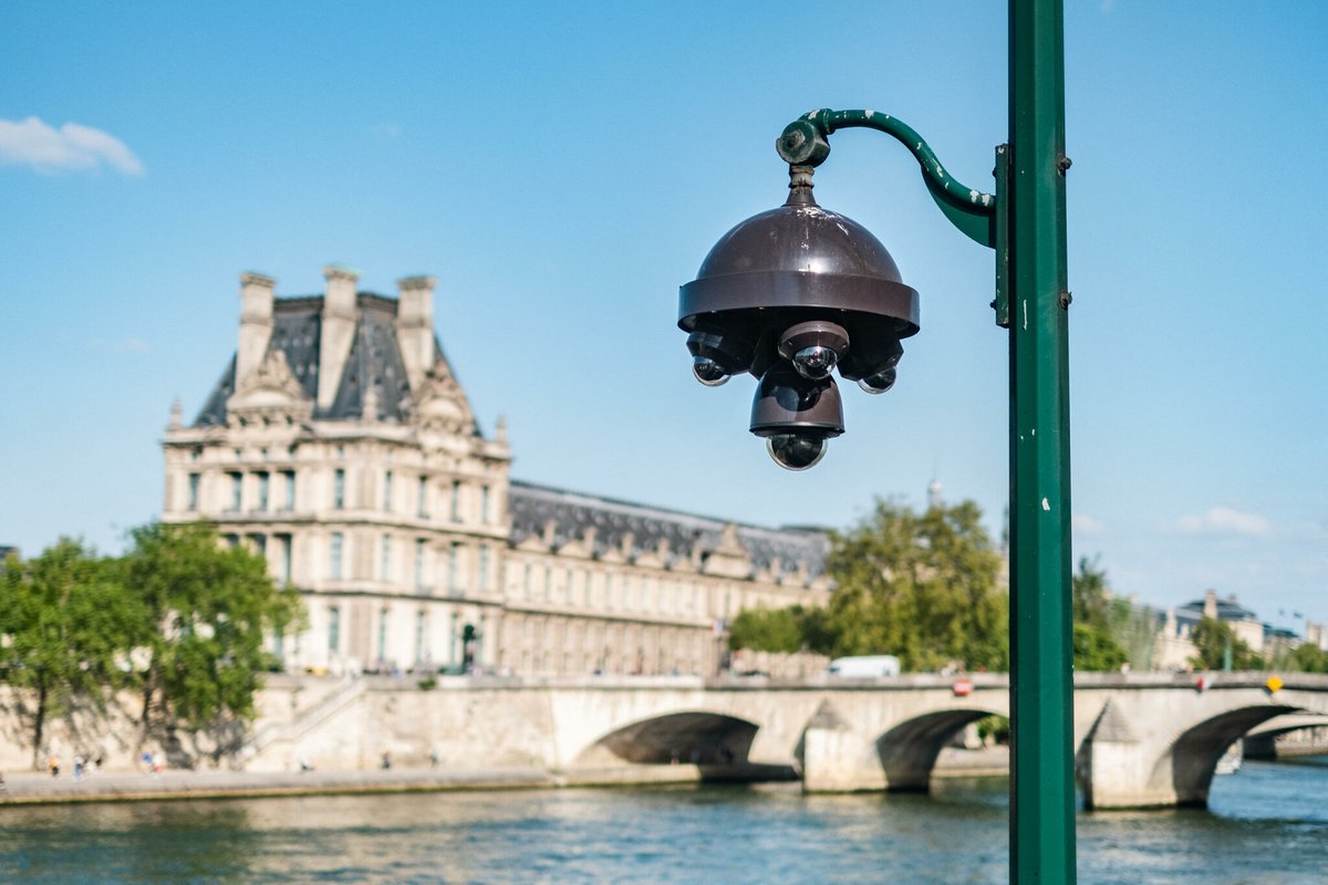 Le Parisien tweet media