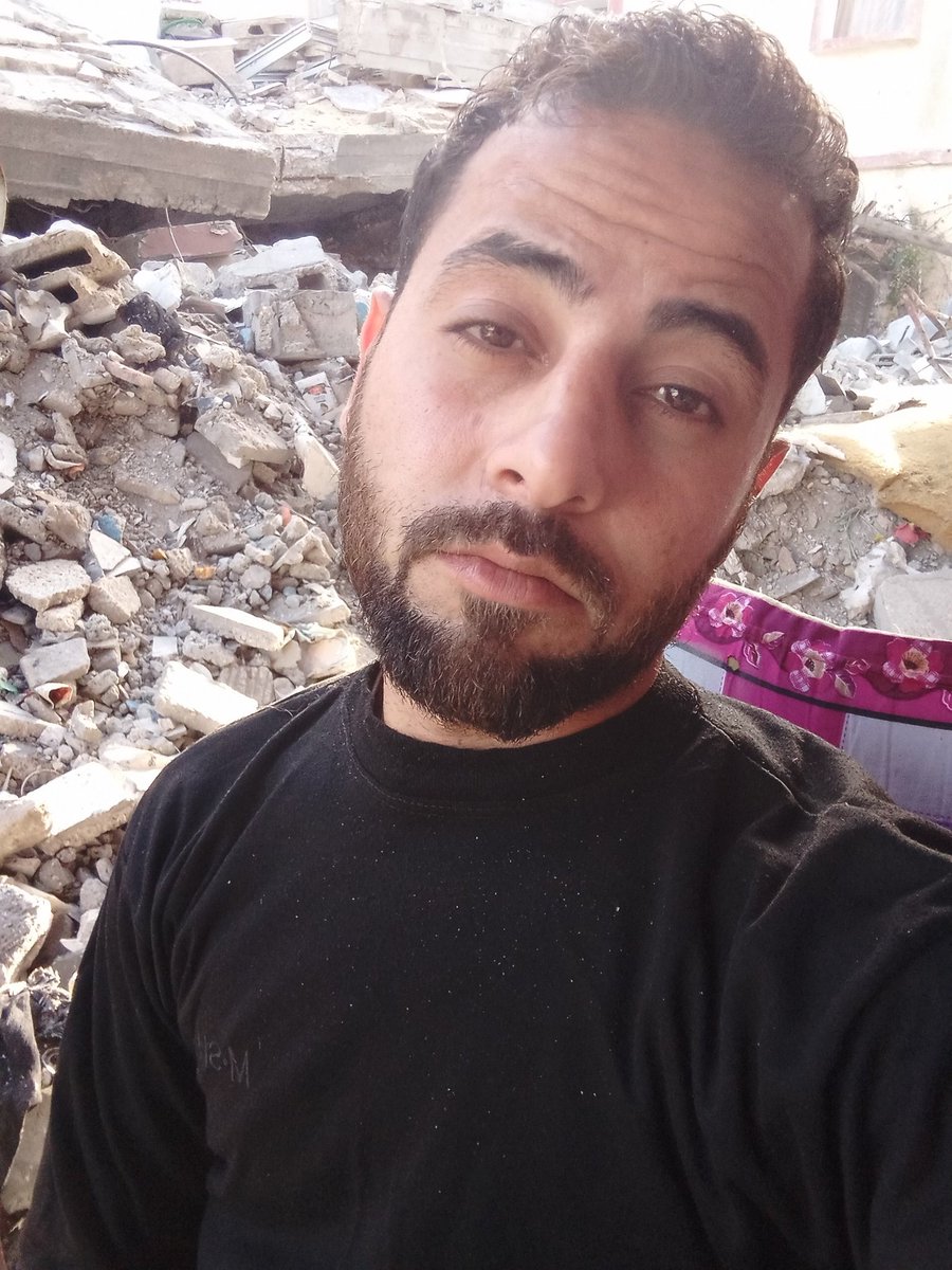 I am struggling to survive in the cold, I have not slept properly for 4 days and I am sleeping in the rubble of my destroyed home with no shelter or warm clothes - please share my story and pray for me so that my voice can reach those who can help
gofund.me/8a5ded90  🔄🙏🏻