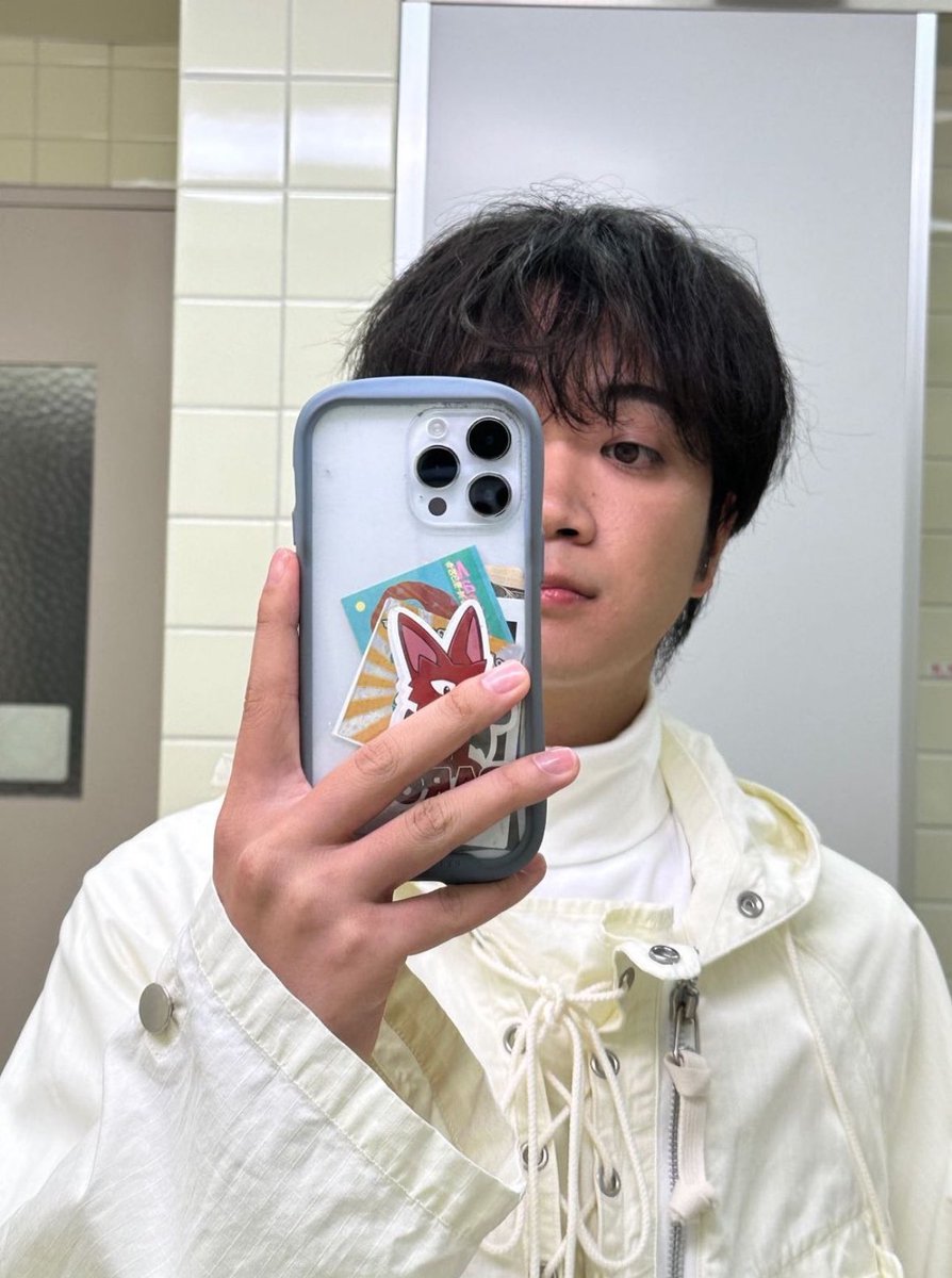 ミ 💙ྀི tweet media
