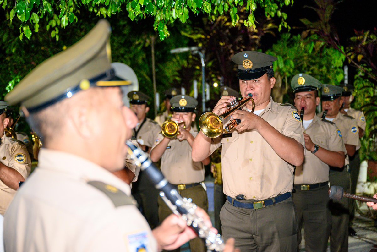 alcaldia_ss's tweet photo. 🌟 ¡Cuscatancingo está de fiesta y para celebrar, llevamos atol shuco para compartir  y toda la música de la Banda Regimental! 🌟

Con esto damos inicio a las Fiestas Patronales en honor a la Inmaculada Concepción de María.

El Alcalde @marioduran  ha preparado muchas actividades para vivir esta temporada con tradición y alegría.