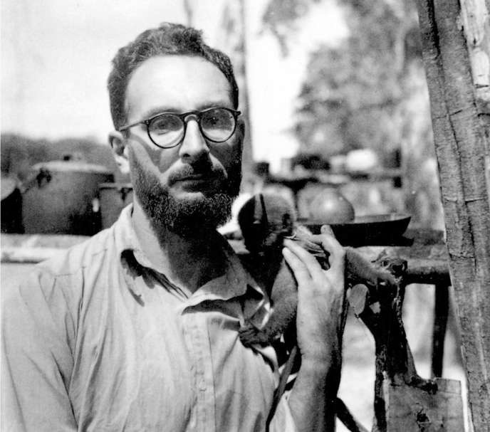 Daniel_Capivara's tweet photo. Hoje celebramos o nascimento de Claude Lévi-Strauss (28/11/1908), antropólogo e etnólogo francês, pai do estruturalismo! No Brasil, mergulhou na etnografia com os povos indígenas Bororo, Kadiwéu e Nambikwara, deixando um legado imenso para a antropologia. #LéviStrauss https://t.co/jCaVwRdVy6
