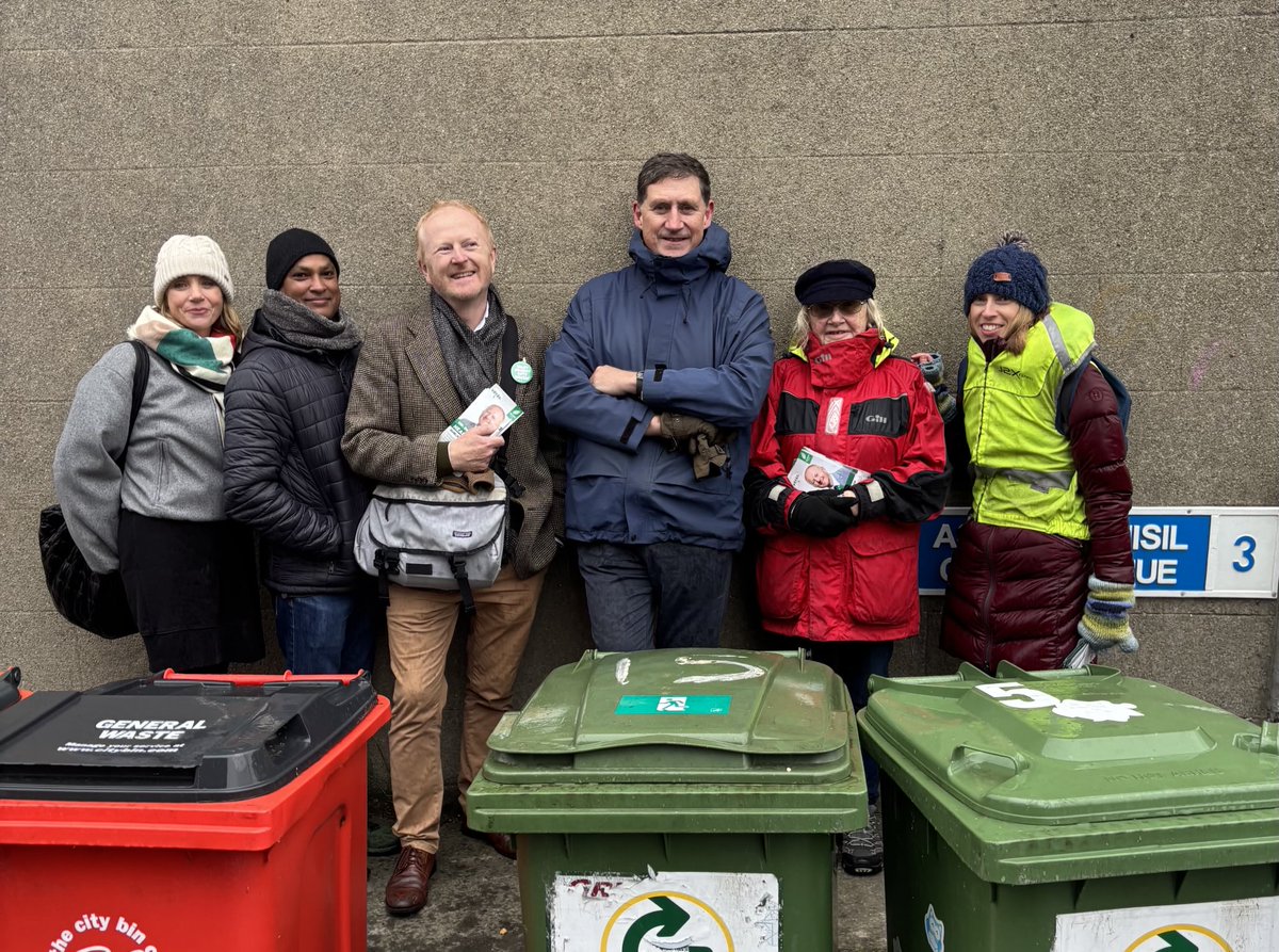 Eamon Ryan (@eamonryan) on Twitter photo Great response for our #DublinBayNorth candidate <a href="/davidhealyv/">David Healy</a> in Marino, Fairview & Clontarf this morning. He’s been a brilliant advisor to us in Government over the last 5 years. All that experience could be put to good use in the next Dail. #GreensDeliver #VoteGreen1 Great response for our #DublinBayNorth candidate <a href="/davidhealyv/">David Healy</a> in Marino, Fairview & Clontarf this morning. He’s been a brilliant advisor to us in Government over the last 5 years. All that experience could be put to good use in the next Dail. #GreensDeliver #VoteGreen1