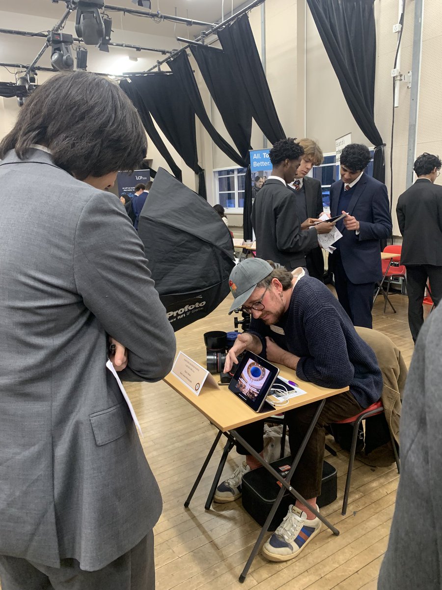 Miss McArthur tweet media