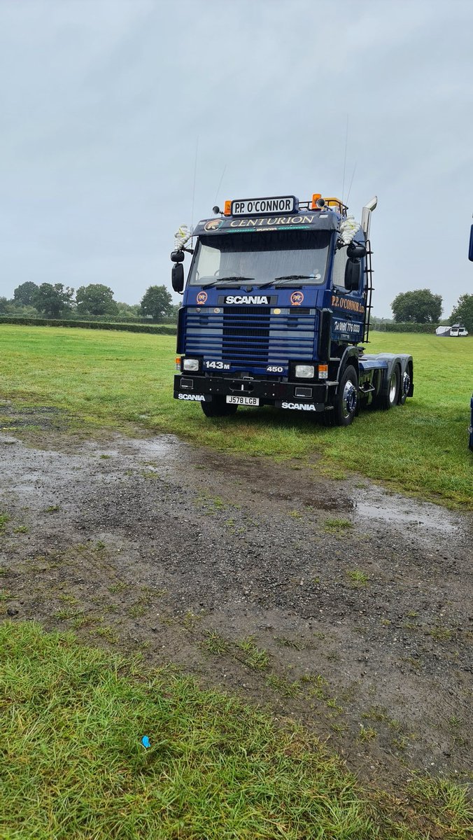 I've  a slight obsession with trucks 😍🤣
Cheshire truck fest this year with the nephew Max. 
#Truckfest 
#ThrowbackThursday