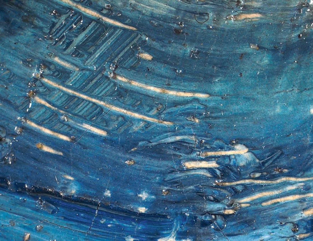 고흐 그림의 확대샷을 보는 것을 좋아한다. 생트마리 드 라메르의 바다 풍경.