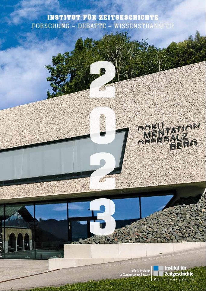 Frisch erschienen: der IfZ-Jahresbericht 2023. Neben einem Überblick über unsere Arbeit, Forschung und Angebote gibt es diesmal einen Themenschwerpunkt zur 2023 wieder eröffneten #DokuObersalzberg: ifz-muenchen.de/aktuelles/arti…