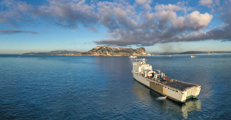 RoyalNavy's tweet photo. 13 - lucky for some...

@RFALymeBay's 13-month mission to the Mediterranean, Far East and Africa ended with thanks for crew's efforts from @FirstSeaLord and the head of the @RFAHeadquarters when they visited the ship in Gib.🇬🇧🇬🇮