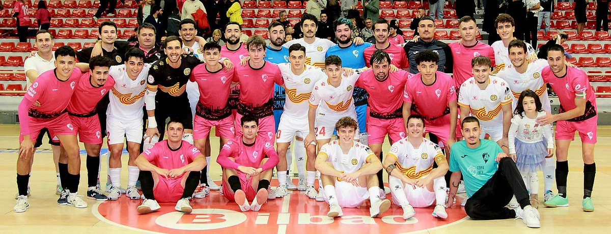 fvf_bff's tweet photo. 🏆Espectacular ambiente de fútbol sala el que se vivió ayer en La Casilla con la Copa del Rey.

👏 Zorionak al @Otxartabe por la imagen ofrecida ante el Industrias Santa Coloma de Primera División.

🗞 NOTICIA 👇
https://t.co/MeVQtiP9vh

📸 GALERIA FOTOS👇
https://t.co/A0ytNWmNjC https://t.co/Y9W222jCS3