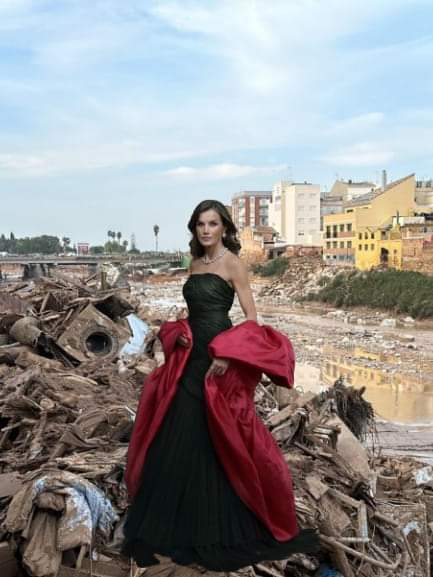 No es necesario probar que el rey ha cometido un delito. La mera existencia del rey es ya un delito