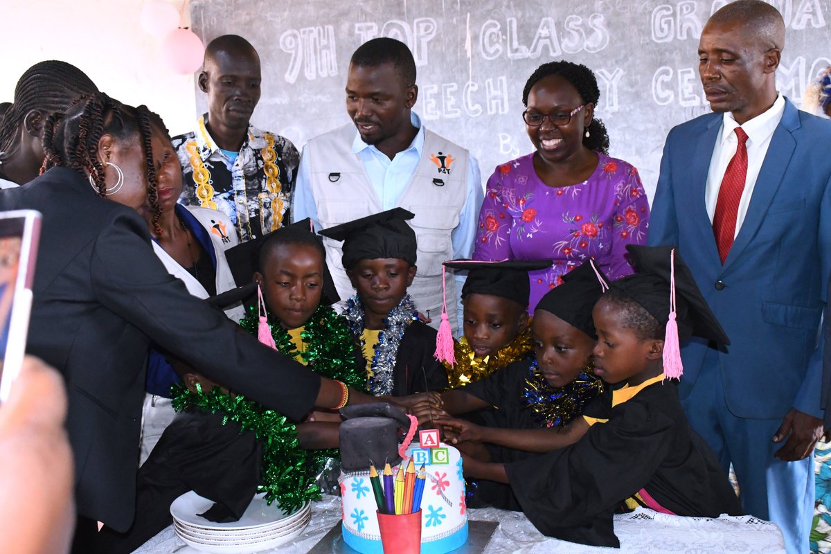 P4TUganda's tweet photo. November 27th, 2024, marked the end of our academic year and the transition of 89 talented pupils from Top Class to Primary One. 
We're incredibly proud of each and every one of them for their hard work, and dedication. 
Congratulations to our graduates, their families https://t.co/YcLwXd97ry