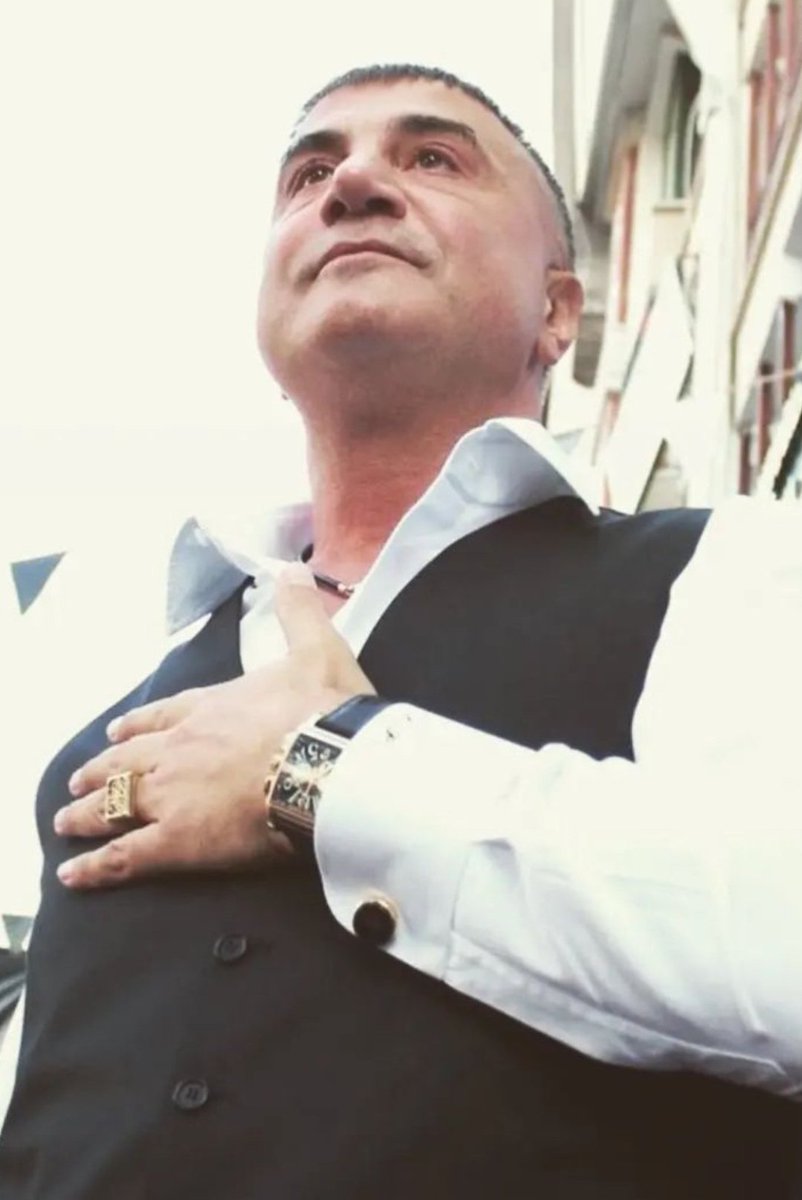 AYHAN AĞABEYİMİZİN DEDİĞİ GİBİ
İSMİMİN SAYIN SEDAT PEKER LE
GEÇMESİ ŞEREFTİR

Yüce ALLAH mekanını cennet eylesin.

REİS SEDAT PEKER 

<a href="/sedat_peker/">Sedat Peker</a> #SedatPeker