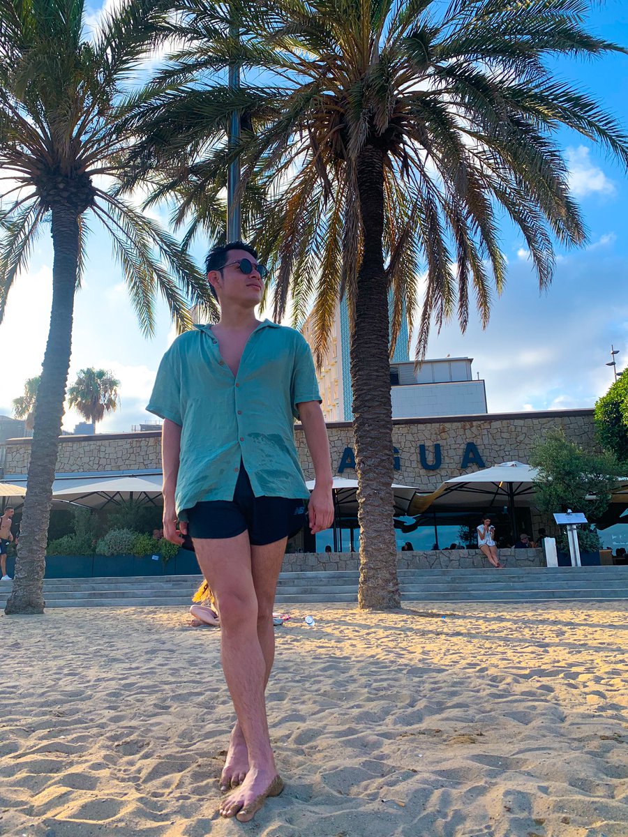 MelvinBravo15's tweet photo. 🌴 Barceloneta Beach 🏝️🇪🇸😍 #españa #barcelona #barceloneta #beach #summer #barcelonacity #travel #photography #blogger #lifestyle #nurse #vlog #createcontent https://t.co/JLdqsZ1Ej0