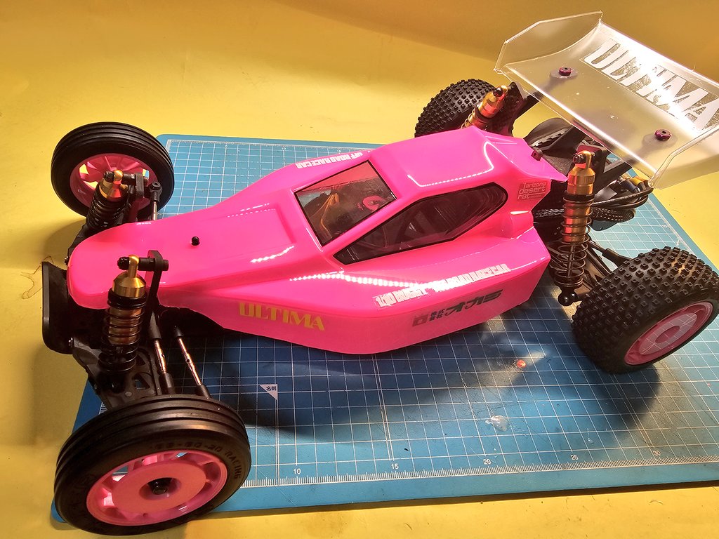 masahito767's tweet photo. 完成!!
#ULTIMA R6 KASHIMA SPEC
ロングホイールベース ショートリポ対応
詳細は後日動画で!
#かしまRCサーキット
#京商
#アルティマ
#exodesign https://t.co/wH71ZdwOpR
