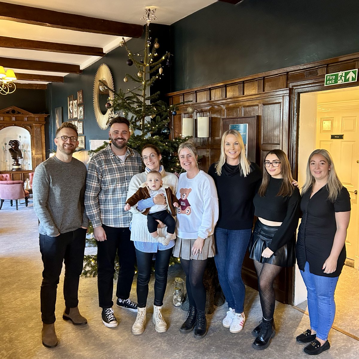 💫 POV: you’re wishing for FREE media buying/planning services this Christmas, and Santa delivers us! 🎁

A huge thank you to the lovely <a href="/BillesleyManor/">Billesley Manor Hotel & Spa</a> for hosting our team away day. If you’re looking for the perfect meet-up space, we highly recommend! 😍