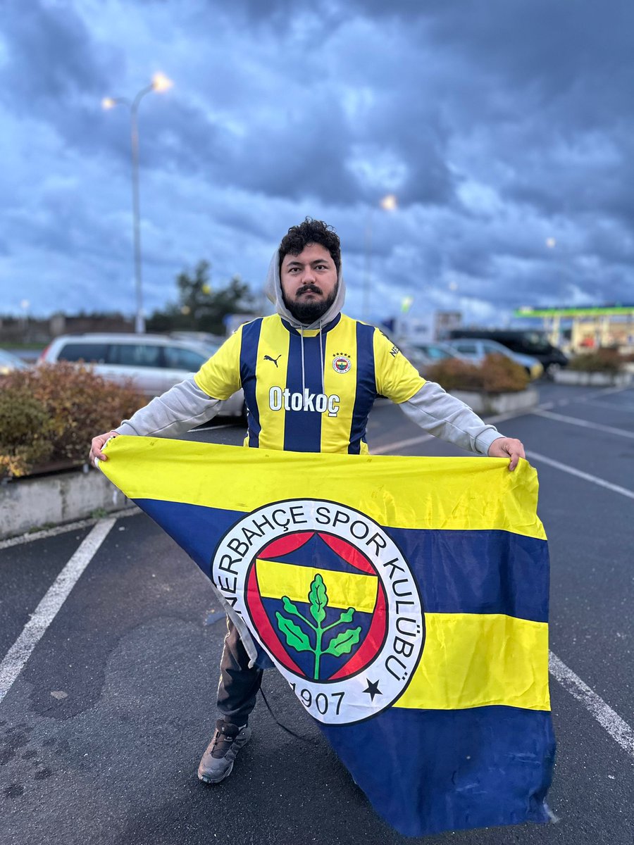 ❌🚬
✅🇺🇦
#FenerbahçeninYolunda