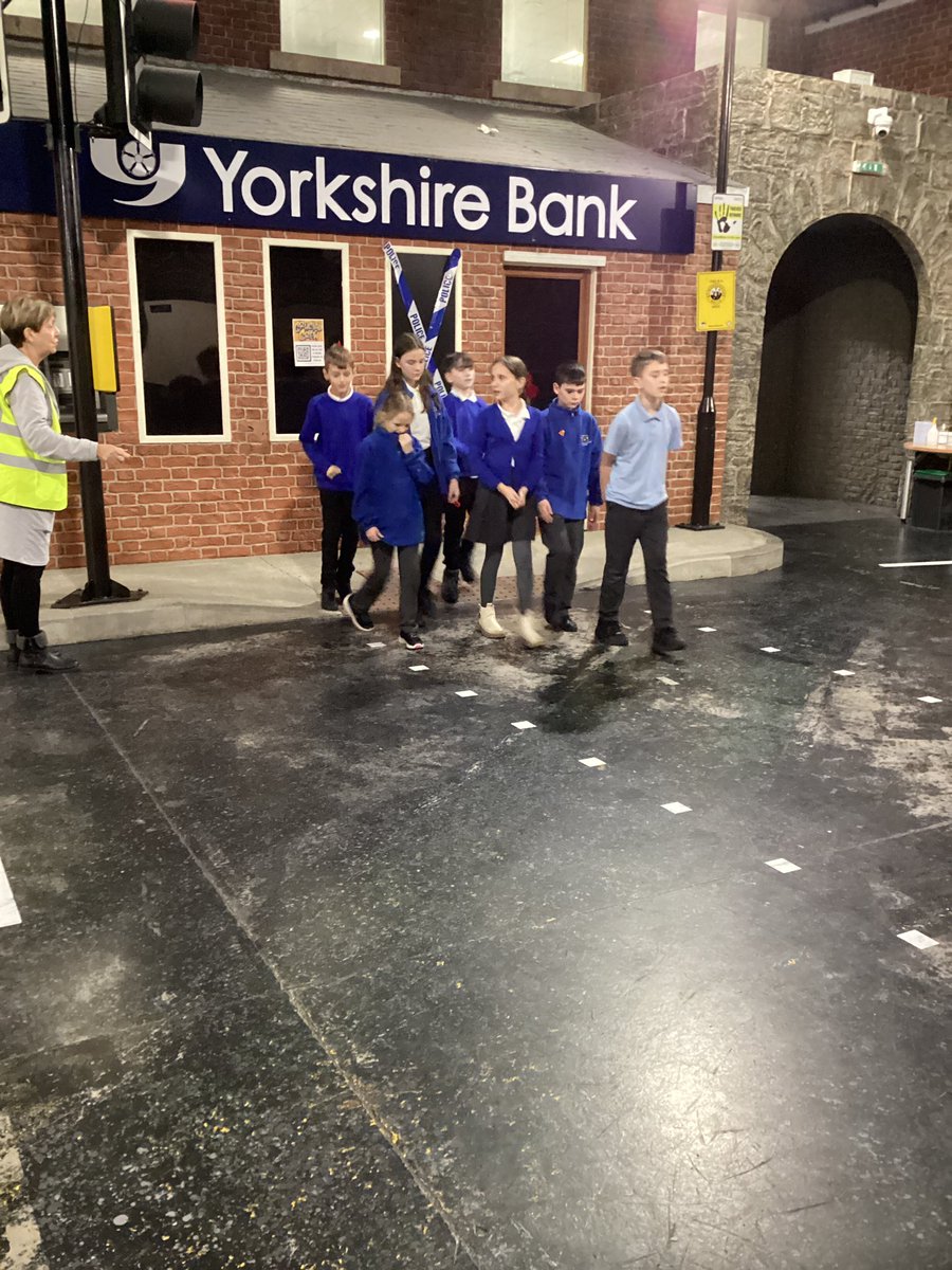 HighViewYear6's tweet photo. @LifwiseCentre more crucial learning - road safety. Did you know 12 year olds are most likely to be knocked over in Barnsley! Also, water safety is crucial. We identified dangers both seen and unseen. https://t.co/yOcRMr91Hn