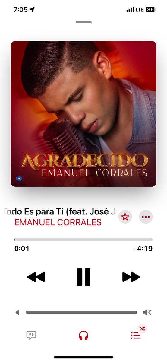 macpediatra's tweet photo. salió el ruedo mi artista! hoy nace un figura para la música vallenata talentoso carismático y canta muy bien AGRADECIDO @Fabiancorra EMANUEL FABIÁN CORRALES RAMOS https://t.co/K1PFZW8hd0