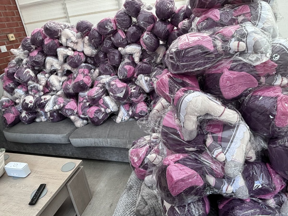 hey babe yeah just sit wherever haha