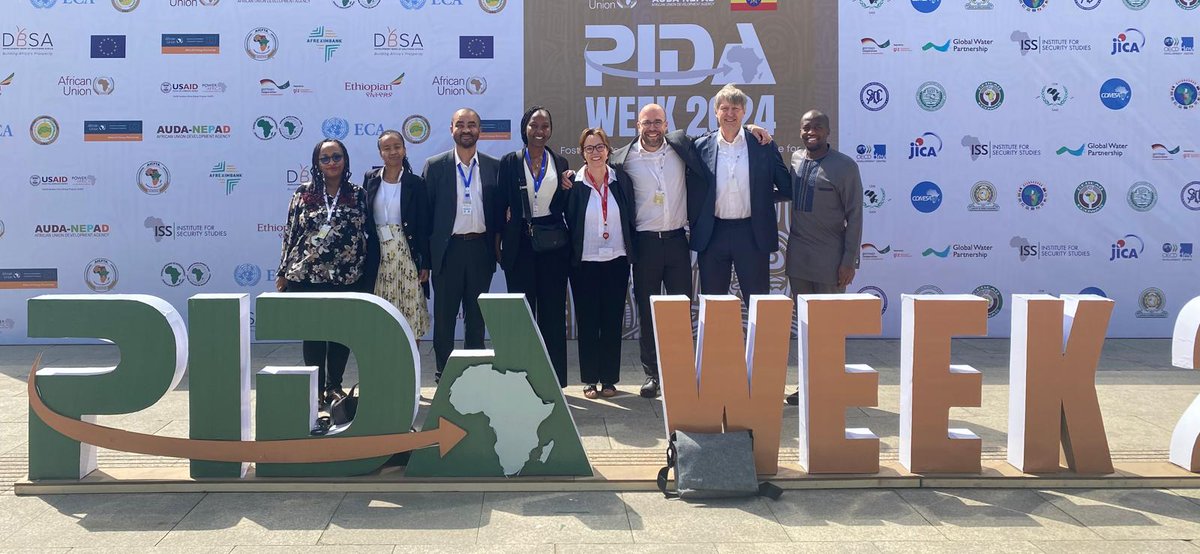 GIZAfricanUnion's tweet photo. The 8th #PIDAWeek2024 is underway, bringing together 1,000 stakeholders to collaborate on Africa’s #infrastructure needs &amp; celebrate the impact of #PIDA. Together, we're creating #sustainable infrastructure solutions for Africa’s #economicdevelopment &amp; #regionalintegration. https://t.co/M7BTnoclff