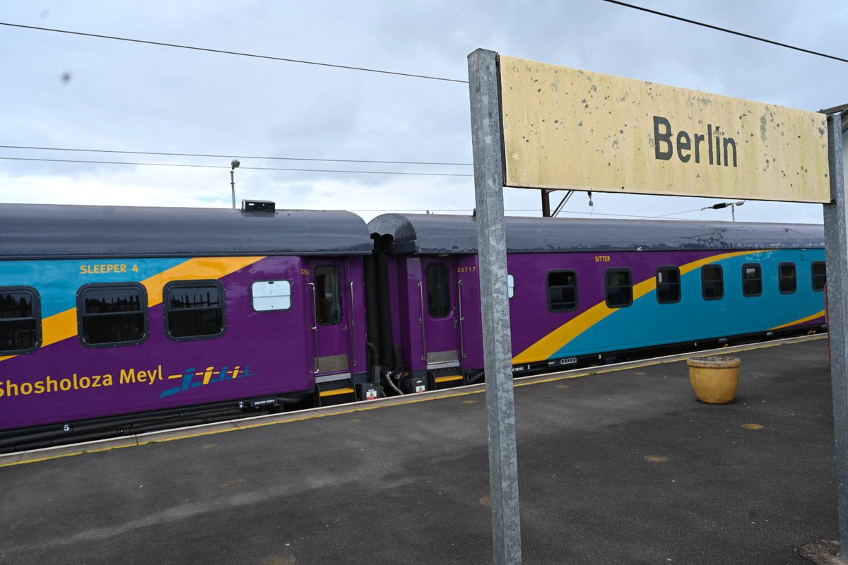Entertainment onboard the train, and a huge thank you to Betusile Mcinga for blessing us with your incredible voice! We’re all set for #BerlinNovember this Saturday, 30 November. Let the journey begin!  #RailXperience