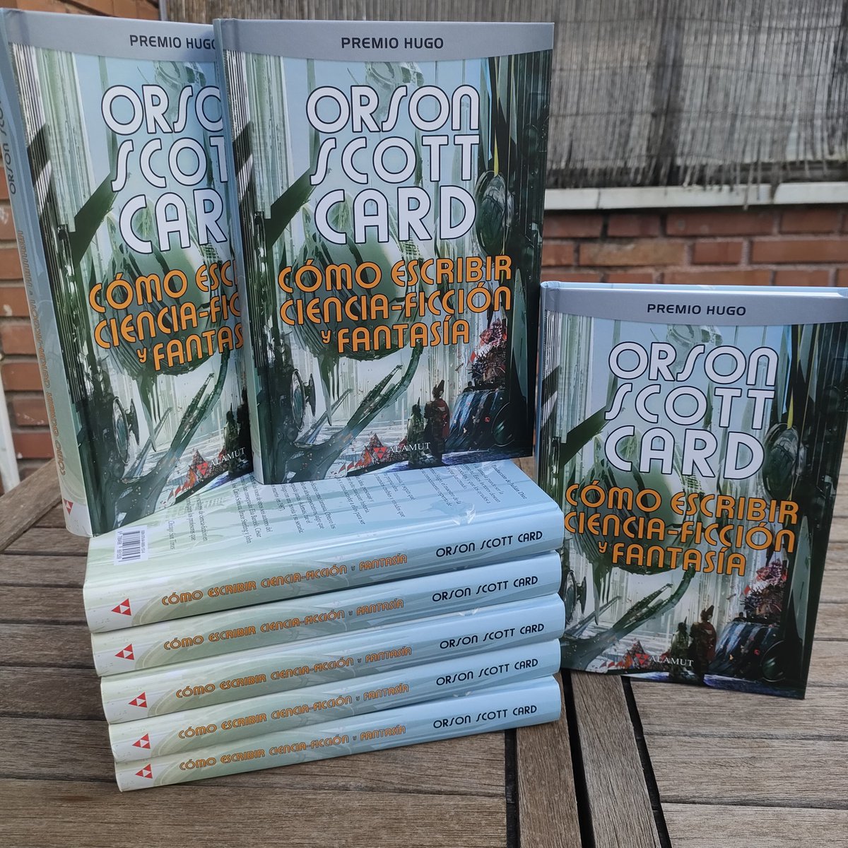 Librería Cyberdark tweet media