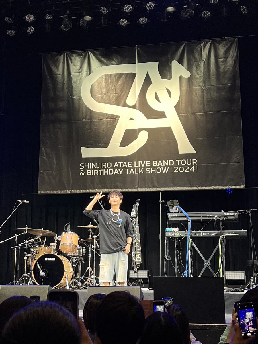 na_aaa446's tweet photo. 待って……
1回分だけスクラッチやったら、
真ちゃんとの生電話当たった…………🫨🫨🫨

今日会ったばっかりだよね🥺💭
夢じゃないよね…🥹
こーゆーの初めてだからもう緊張……😰

けどすっっっっっごく嬉しい🥺🩵
楽しみにしてます！！💪

@A_Shinjirooooo https://t.co/RRXRozO66R