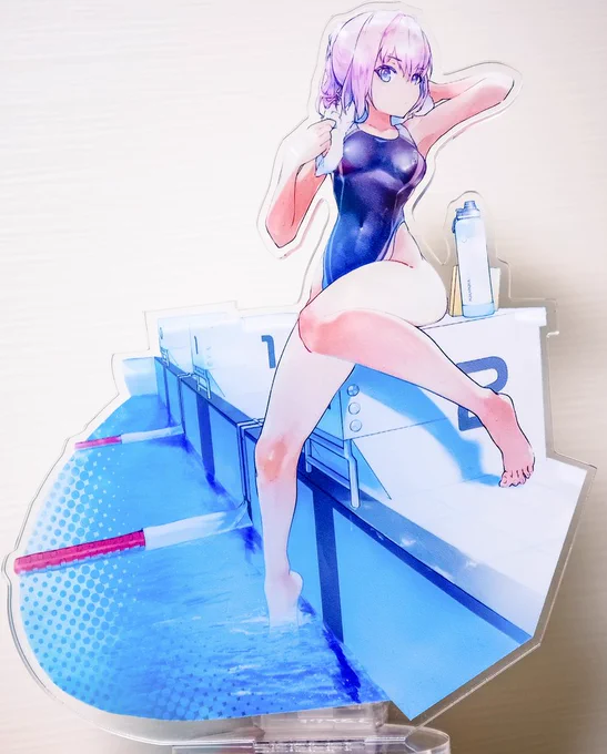 #C105 新作//手のひらいっぱい大の不知火アクスタが届きました\\今回はキズ防止のため表面にフィルムを貼ってるので剥がして良し。部屋が暗くて明るく加工してるから現地現物見て判断してくれや 