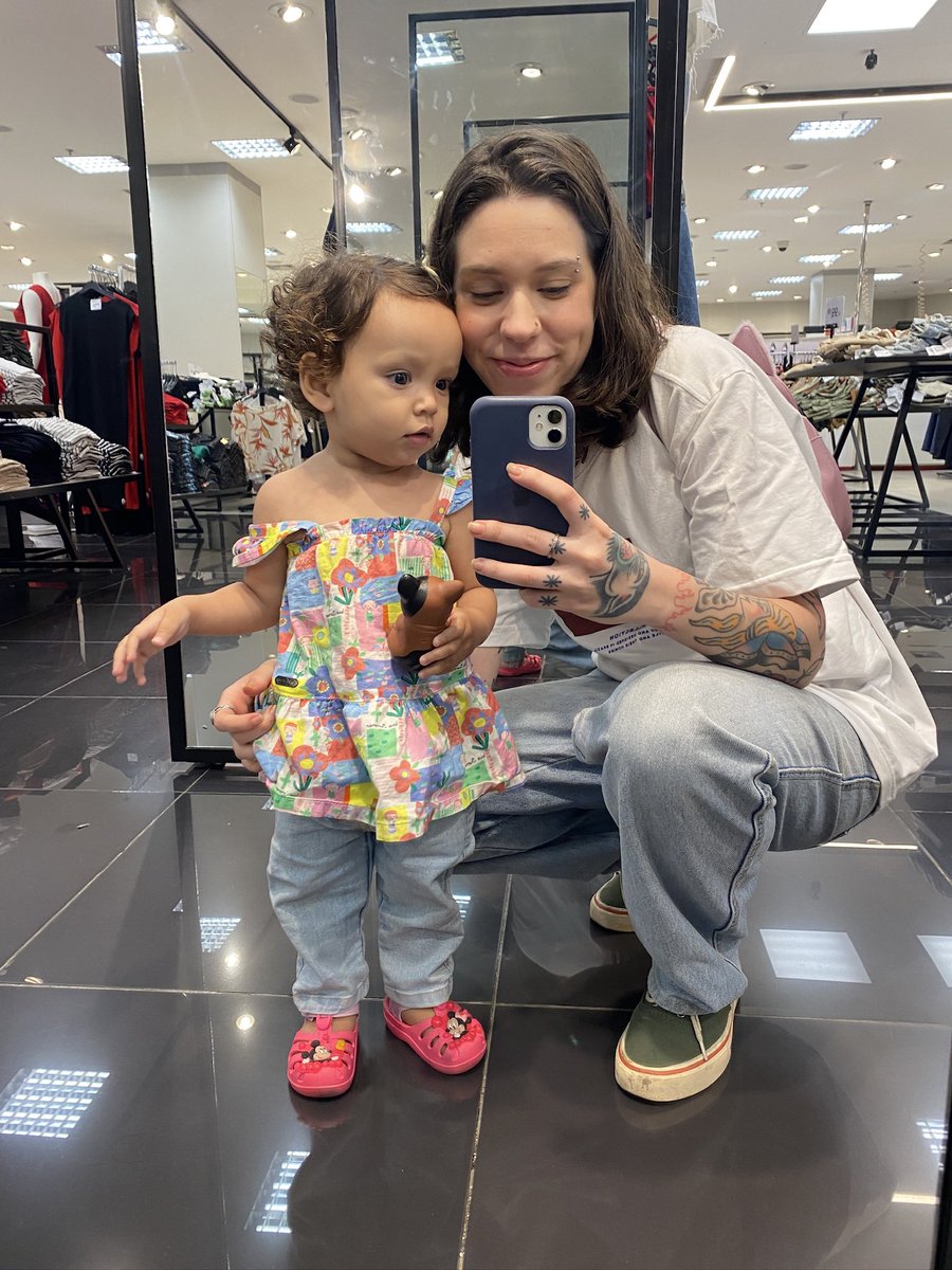 beaaaaaaa____'s tweet image. galeria de mãe 🐻