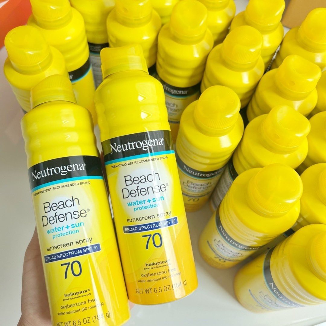 PoopIm10's tweet image. Neutrogena Beach Defense Sunscreen Spray 184g

🛒 550฿ ส่งฟรี 🚚 ของแท้💯💯

☀️ สเปรย์กันแดด + กันน้ำ ใช้ได้ทั้งผิวหน้าและผิวกาย 

#ส่งต่อคสอ #ส่งต่อสกินแคร์ #ส่งต่อเสื้อผ้ามือ2 #ส่งต่อครีมกันแดด #ครีมกันแดด #ส่งต่อเครื่องสําอาง #ส่งต่อเครื่องสำอางค์ #รีวิว