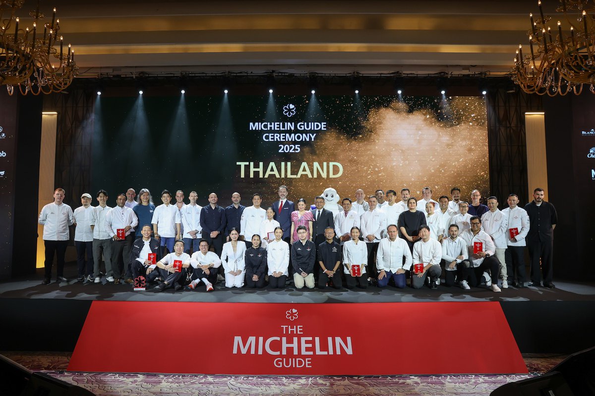 XBomberThailand's tweet photo. 祝！「ศรณ์（ソーン）」タイ初のミシュラン三つ星獲得。ミシュランガイドが起こす、タイ料理界への新たな潮流。
#ศรณ์ #ソーン #ミシュランガイドタイ版 #タイ料理界  #南部料理 #sorn #三ツ星 #MICHELINGUIDETH  #タイ初

 https://t.co/OSLeoOJZBH https://t.co/W9tOSGJMWK