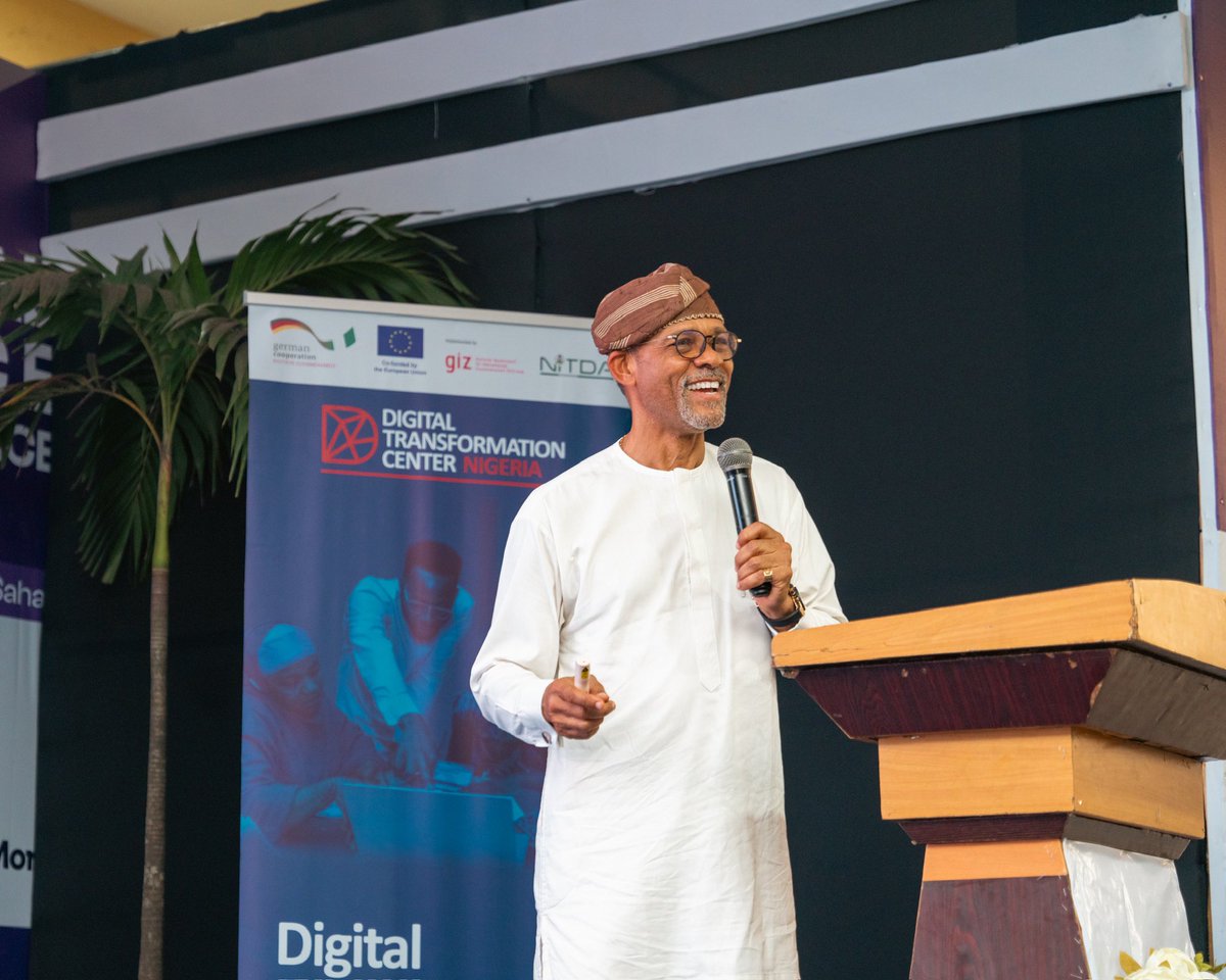 Didi_9ja's tweet photo. I've had a swell time at the 4th ICAIR 
3 days of eye opening discourses 🙏🏾

#ICAIR2024
@nithub_lag @moniepointng @eduaihub @UnilagNigeria https://t.co/uAh8FCqiph