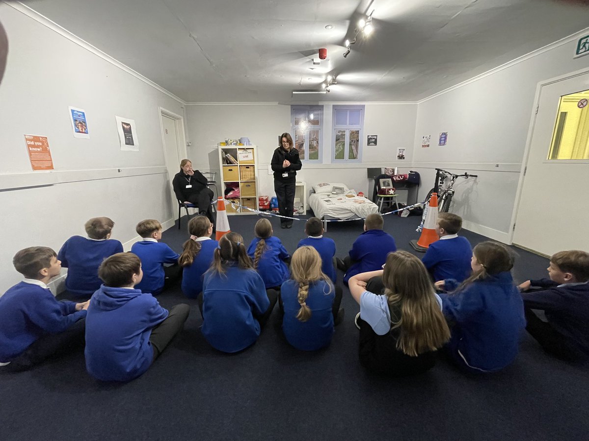 HighViewYear6's tweet photo. Further learning from @LifewiseCentre, child criminal exploitation. This is where crimes use children to commit crimes. We identified evidence that showed that Bailey was involved in crime.  Then, we went in a magistrate’s court to see what could happen if you break the law! https://t.co/64j3hGXWSw