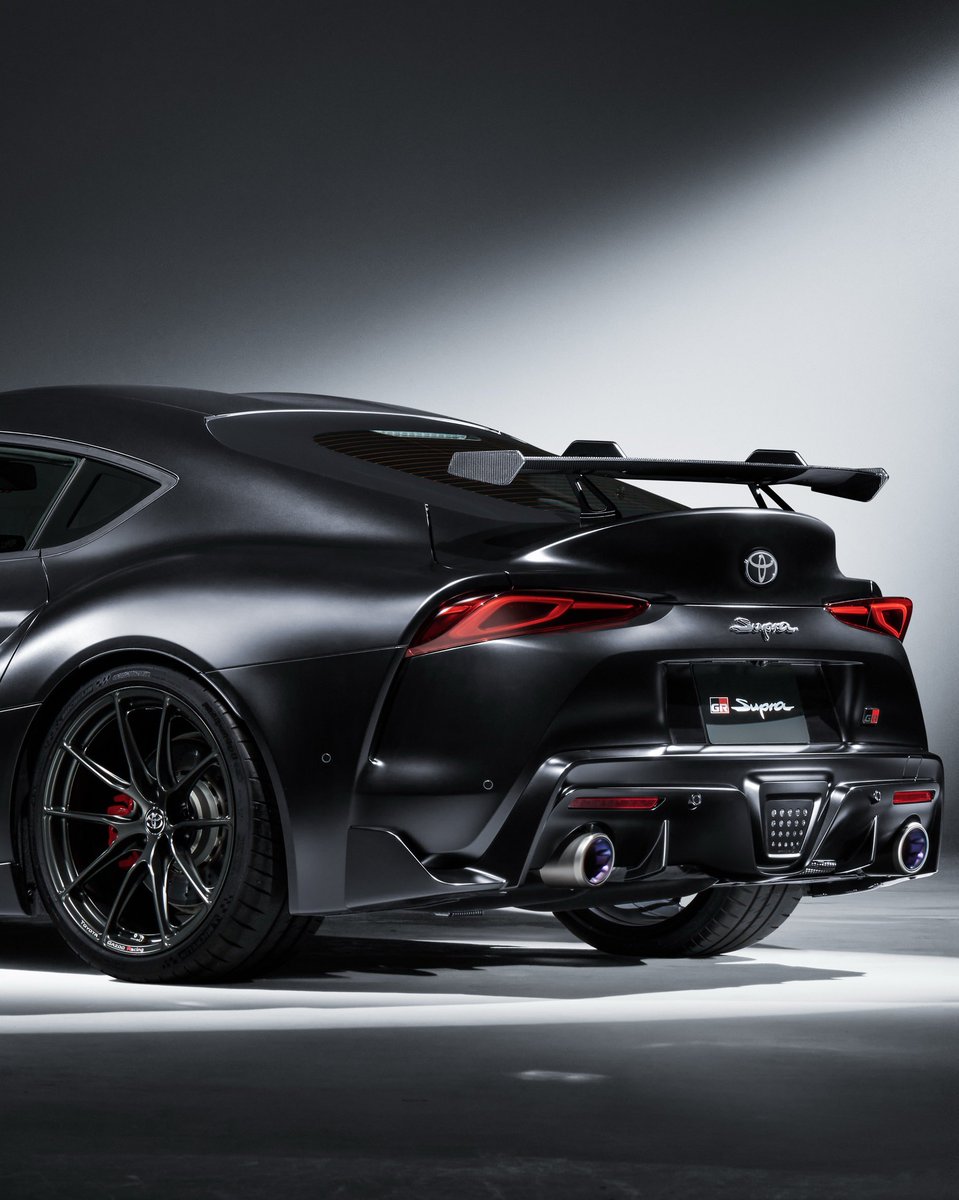 Motor_Magnet's tweet photo. Toyota are saying farewell to the brilliant Supra with the Supra A90 Final Edition. Just 300 units will be available for the world, with a "partially upgraded model" also available.

Still powered by the B58 engine, the Final Edition has been boosted all the way up to 320kW and 570Nm of torque.

Visually, a carbon-fibre body kit has been designed and engineered by GR Europe to take advantage of the added performance.

The perfect send off to an utterly brilliant sports-car!