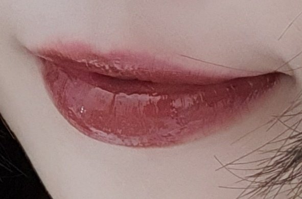 dangamsweet3's tweet image. #제품제공
엔트로피 스모키쿼츠참🤎
멋있는 어른☕으로 만들어주는 매력적인 컬러🤎
드디어 맛있게 가을컬러 말아보기 성공🥹

착색되지 않는 타입이라 처음색이 끝까지 지속되었고 광감도 오래 지속되어서 감동적🤎
@entropymakeup
#스절모 #스피넬참 #스모키쿼츠참 #참틴트 #엔트로피메이크업