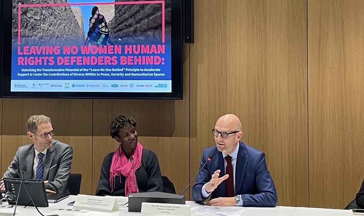 Protecting &amp; supporting women’s participation is a 🇳🇴 #WPS priority. 

Proud to support <a href="/wphfund/">Women's Peace & Humanitarian Fund</a>’s human rights window which provides resources and safety nets for ♀#HRDs. Encouraging others to support too.

#16days #WomenHumanRightsDefenders #NoExcuse