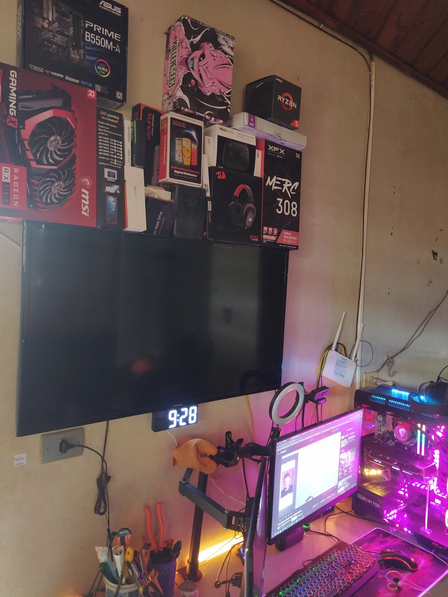 JudeuBOT's tweet photo. #setuplockgamer @lockgamer_
"nada de erado está certo"
CPU:Ryzen 7 5800x3d
GPU:RX 6650 XT
MB: B550M prime
RAM: 32GB 🐸 3200 xpg
3x SSDs
2x nvme
Uuuresto tenta ver aí...
"obs minha esposa quer jogar minhas caixinhas fora 😭" miiiaaa ajudaaa 🆘 https://t.co/oNkeR8b2p5