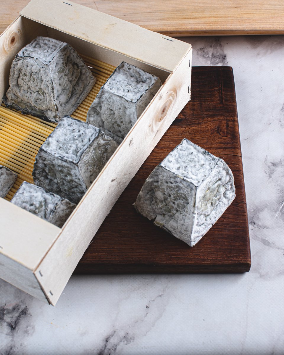 🇫🇷 French Goat Cheese Perfection 🇫🇷

Nobody does goat cheese like the French, and we’ve brought in three exceptional examples just in time for the holidays.

Visually stunning and irresistible on a cheese board. Find them at TOMME this season—just in time to impress your guests!