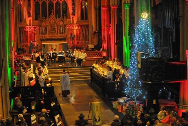 Just one week to go before our annual Carol Service with the Yorkshire Evening Post brass band!

It always books out fast, so grab your free ticket now...

⏰7pm
📅 Thursday 5th December
📍Leeds Minster

buff.ly/3Z899Ko