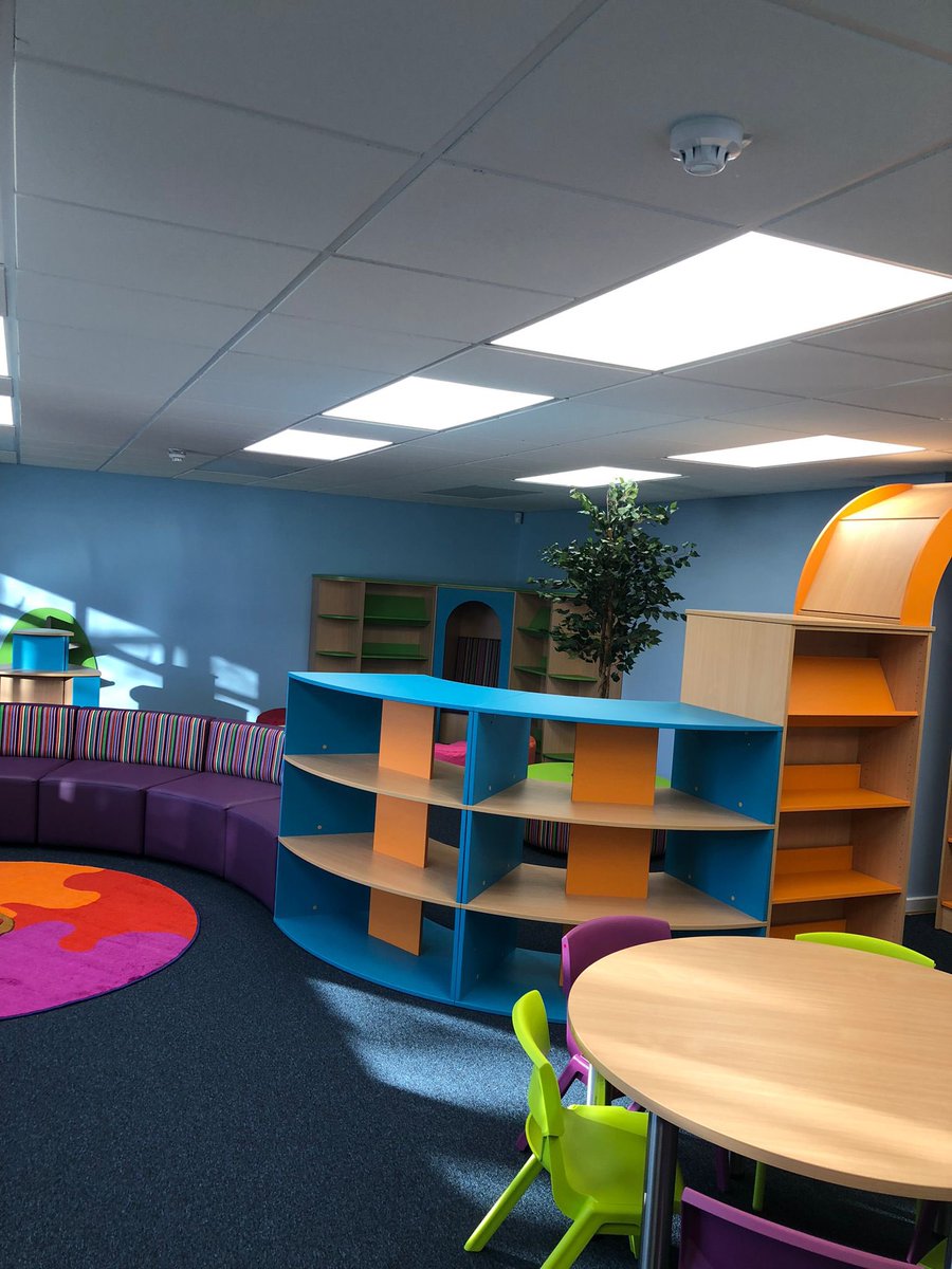 richards_st's tweet image. Our stunning new library space is installed and ready to be filled with beautiful books 📚 we are so proud of all the fundraising efforts from our school community. The children will be thrilled to have this calming space to read for pleasure. #libraryspace #ldbs @LDBSLAT