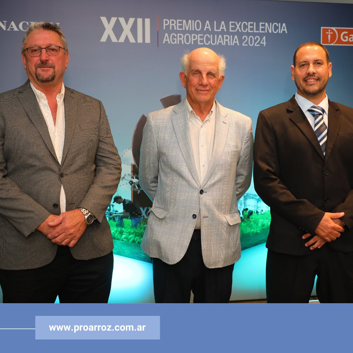 Fund_Proarroz's tweet photo. ¡Honrados y agradecidos por este reconocimiento! El convenio INTA-Fundación Proarroz recibió una mención especial en los Premios a la Excelencia Agropecuaria que otorgan LA NACION y Banco Galicia, por nuestra contribución a la innovación y exportación del arroz argentino. https://t.co/rebu0UYENu