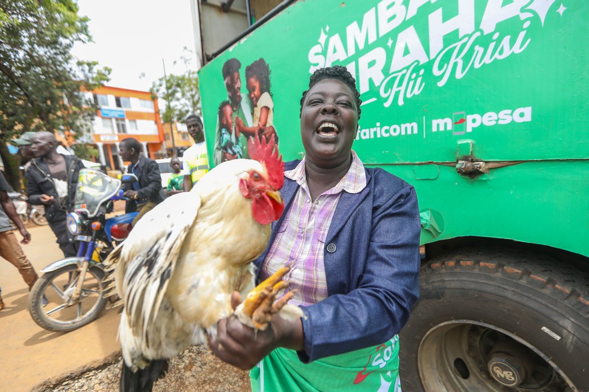 _AnnAngie's tweet photo. @SafaricomPLC caravan is in the greater western region spreading joy this week and imagine Safaricom Hook will have an outdoor hands on learning event at masinde muliro University of science and technology on Saturday 30th November #SambazaFurahaNaSafaricom https://t.co/Gl4x5DXhgF