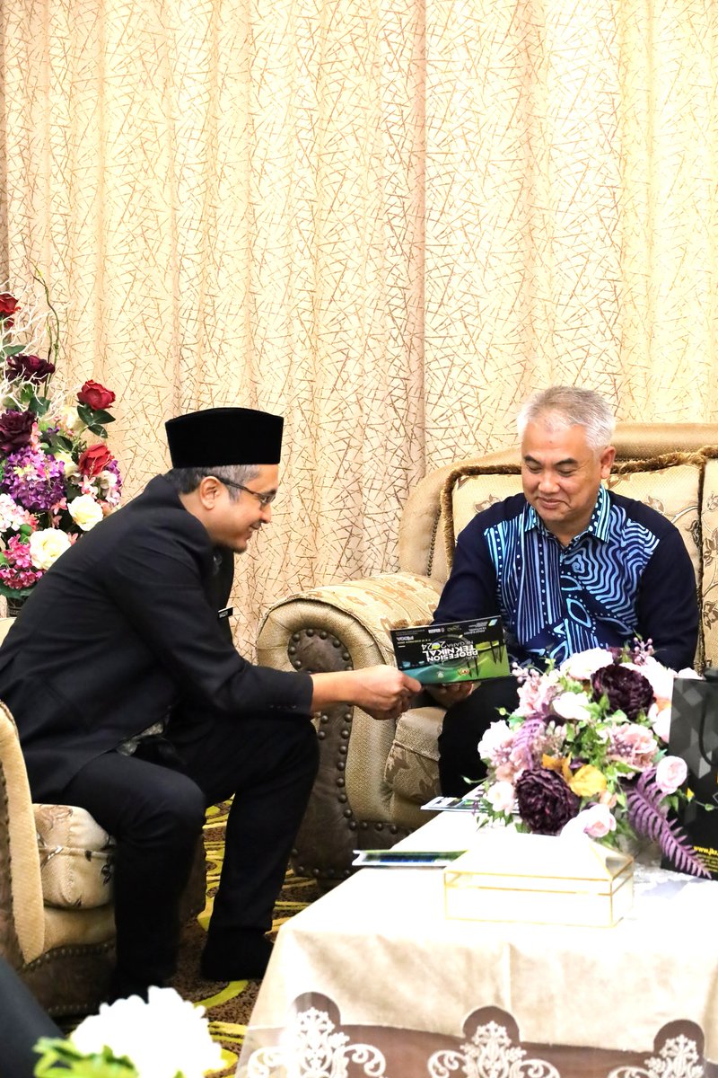 28 Nov 2024 | Sesi Apresiasi Khutbah Khas Jumaat sempena HPTN 2024 bersama YBrs. Ustaz Marzuki Hassan, Pengarah Jab. Hal Ehwal Agama Islam P. Pinang (JHEAIPP) &amp; YBhg. Dato’ Ustaz Mohd Nordin Samah, Imam Besar Masjid Negeri Pulau Pinang tlh berlangsung di Masjid Negeri P.Pinang.