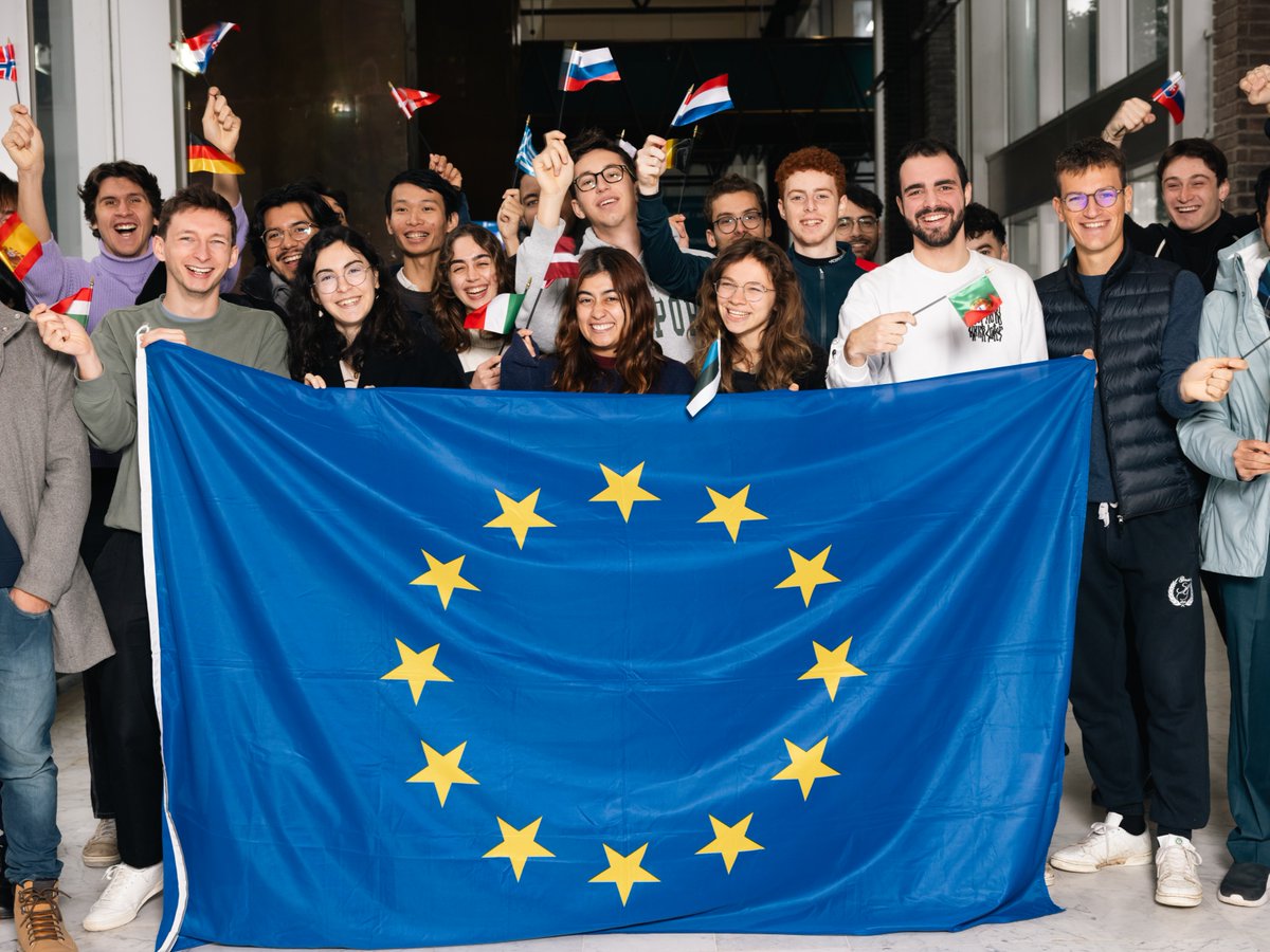 🎓#EcolePolytechnique, at your service!🌍

🤝From peer #tutoring to help with courses, to student associations dedicated &amp; administrative team ready to make you feel at home, we ensure you have all the support you need.🌟
#StudentSupport #CampusLife #StudentSuccess #WelcomeTeam